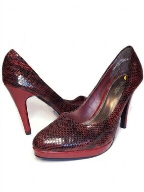 Expression Snakeskin Pointed Toe High Heel Shoes Red Womens Size 6